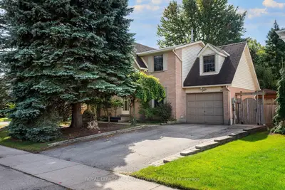 209 Elmira Road S, Guelph, On N1k 1r2