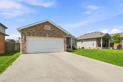 58 Saturn Road, Port Colborne, On L3k 6e1