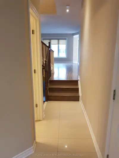 348 TOURMALINE Crescent, Barrhaven, ON K2J 5X4