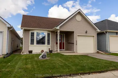 12 Hawkins Crescent, Tillsonburg, On N4g 5k7