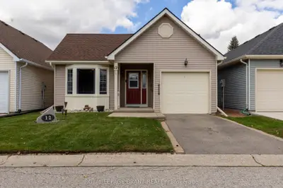 12 Hawkins Crescent, Tillsonburg, On N4g 5k7