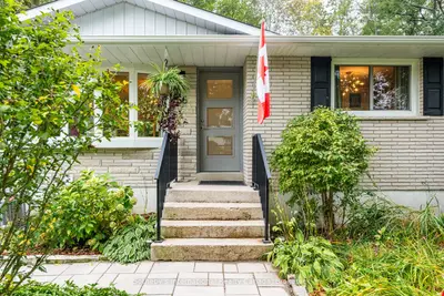 56 Shakespeare Avenue, Niagara-on-the-lake, On L0s 1j0