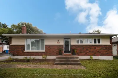 756 Eastwood Avenue, North Bay, On P1b 7v3
