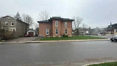 23 Glenelg Street W, Kawartha Lakes, On K9v 2t9