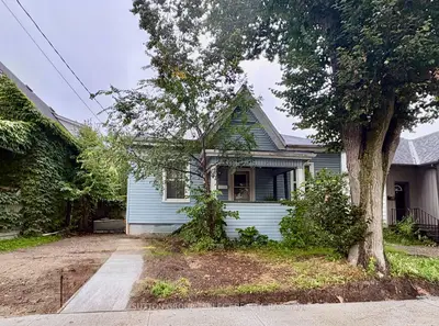 563 Ontario Street, London East, On N5w 3x9