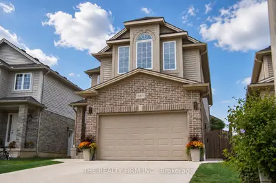 884 Reeves Avenue, London North, On N6g 0g9