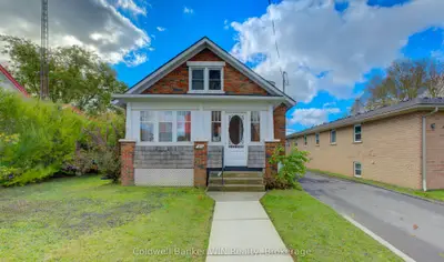 160 Queen Street E, Wellington North, On N0g 2l3