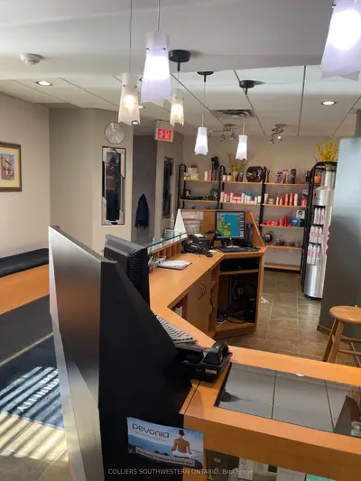63 Charles Street E, Ingersoll, On N5c 1j5