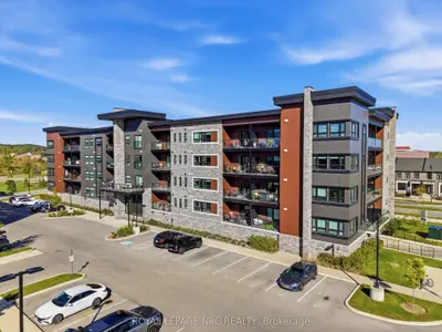120 Summersides Boulevard 109, Pelham, On L0s 1e1