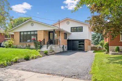 385 Village Crescent, Kitchener, On N2m 4v2
