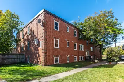 3 Applewood Avenue 3, Hamilton, On L8g 3s4