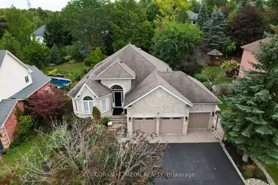 15 Everwood Run, Kitchener, On N2p 2b1