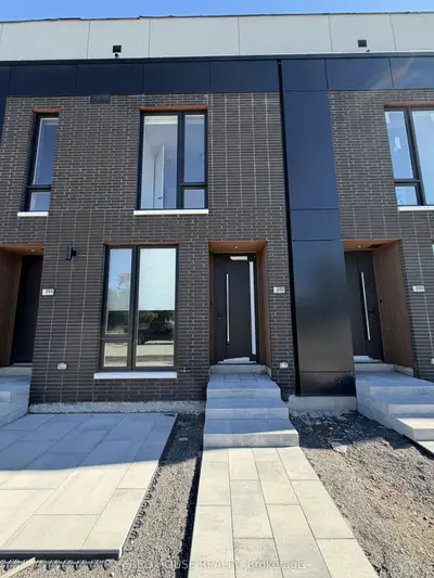 252 Ellis Avenue, St. Catharines, On L2p 0g9