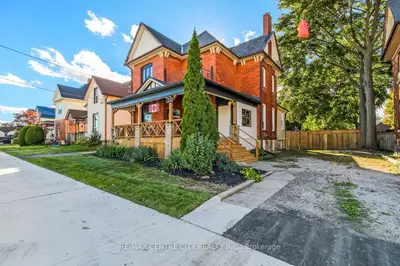 20 Alma Street, St. Thomas, On N5p 3a8