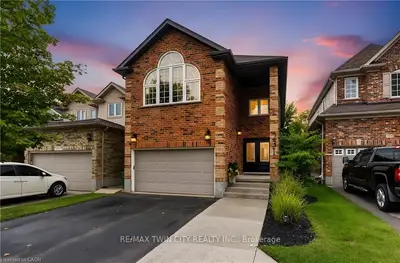 231 Steepleridge Street, Kitchener, On N2p 2w1