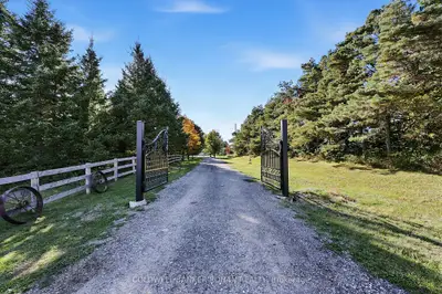 675446 Hurontario Street, Mono, On L9v 0z9