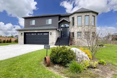 204 Mactay Drive, Chatsworth, On N0g 1h0