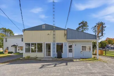 12269 Highway 41 Highway, Addington Highlands, On K0h 2g0