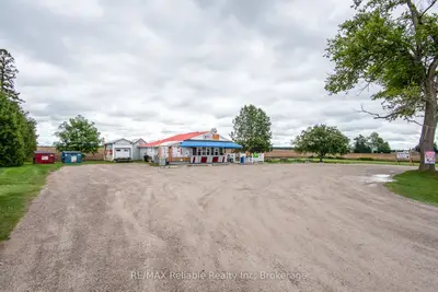 6 London Road, Huron East, On N0m 1j0