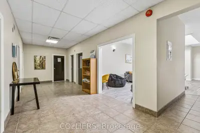 30 Dickson Street, Cambridge, On N1r 1t4