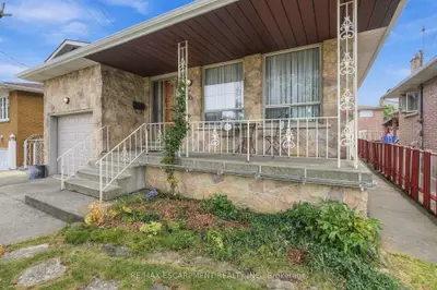 36 Algonquin Court, Hamilton, On L8t 4t3