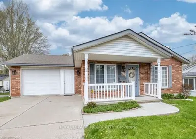 424 John Street, Haldimand, On N1a 2r2
