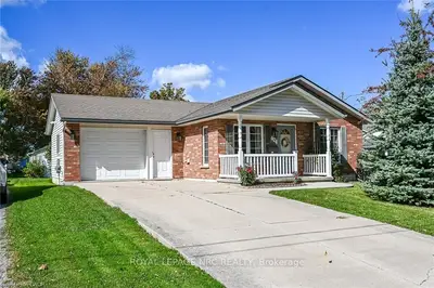 424 John Street, Haldimand, On N1a 2r2