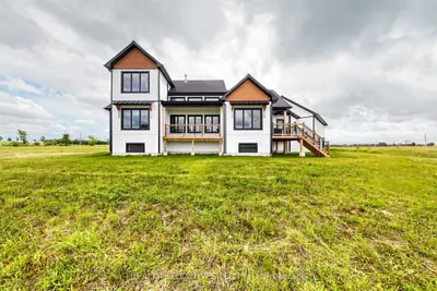 16 Cambray Road, Kawartha Lakes, On K0m 1g0