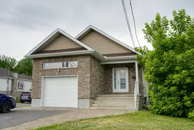 1557 BELCOURT Boulevard, Orleans - Convent Glen and Area, ON K1C 1M3