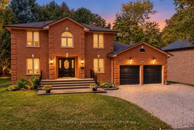 144 Lovers Lane, Hamilton, On L9g 1g8