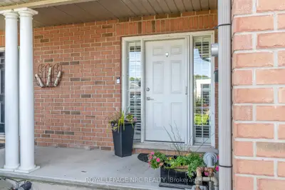 31 THOROLD Road E, Welland, ON L3C 3T3