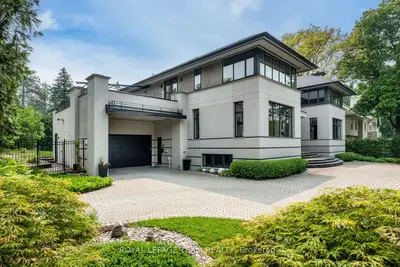 725 Manor Avenue, Rockcliffe Park, On K1m 0e4