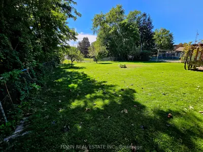 6446 Sheldon Street, Niagara Falls, On L2e 5x2