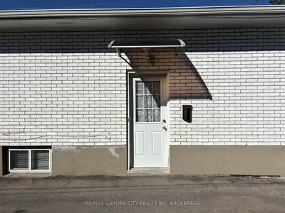 44 Valencourt Drive Lower, Welland, On L3c 1m8