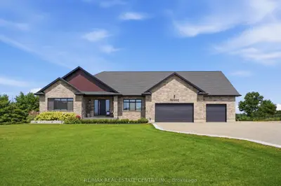 670 Bishopsgate Road 7, Brant, On N3l 3e3