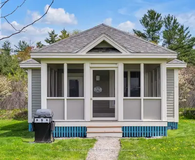 48 Meadow View Lane, Prince Edward County, On K0k 1p0