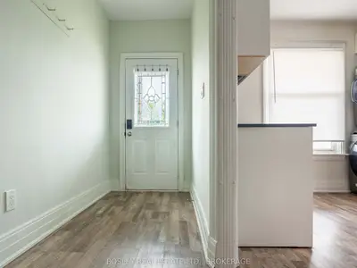 5 Herrick Avenue, St. Catharines, On L2p 2s7