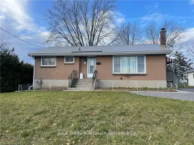 44 North Park Gardens B, Belleville, On K8p 2m3