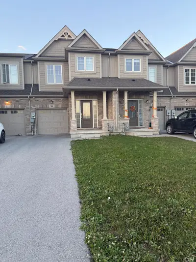 96 Sycamore Street S, Welland, On L3c 0h8