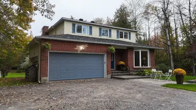 2954 Richardson Side Road, Carp - Huntley Ward, On K0a 1l0