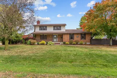 804 Pinewood Drive, Peterborough, On K9k 1l4