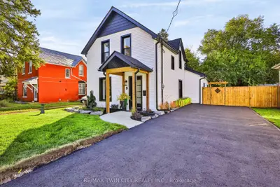 9 Walter Street, Brantford, On N3s 1n4