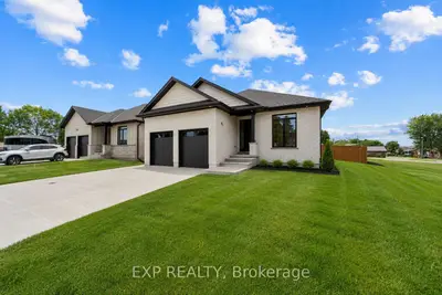 404 Erie Street, Warwick, On N0m 2s0