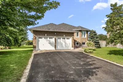 18 Matthews Court, Peterborough, On K9k 2s8
