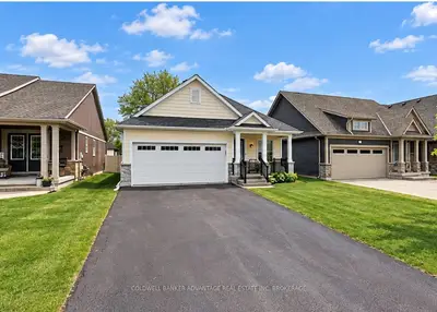 284 Classic Avenue, Welland, On L3b 0a4