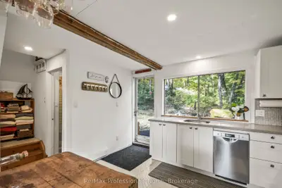 1039 Ann Street, Muskoka Lakes, On P1p 1r2