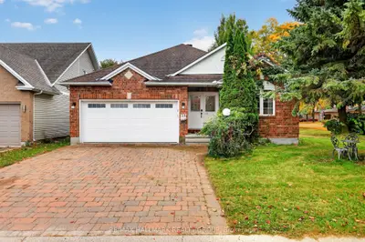 23 North Harrow Drive, Barrhaven, On K2j 4v7