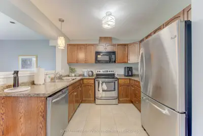 6 Edwards Street, Guelph, On N1e 0b2