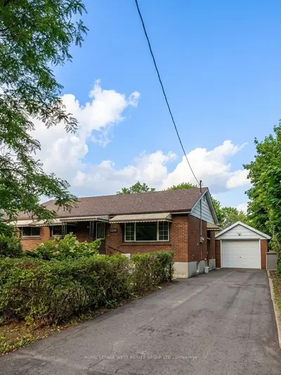 128 Stuart Street E, London East, On N5y 1s6