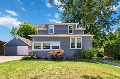 27 Dengate Crescent, London East, On N5v 1v7